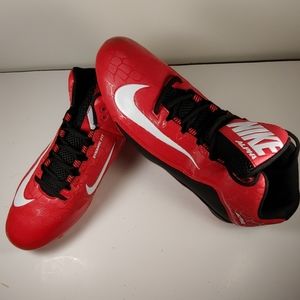 Nike alpha dynamic fit football cleats size 10.5